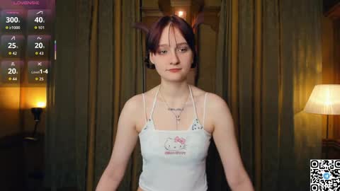 Kelly  Lilly online show from 04-15-26, 08:20