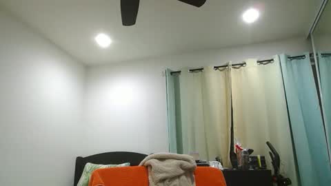 h0nest84 online show from 12-26-24, 07:45