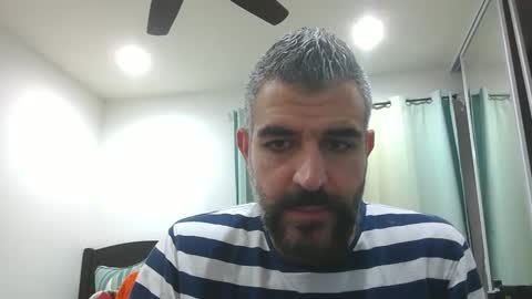 h0nest84 online show from 02-02-25, 06:04