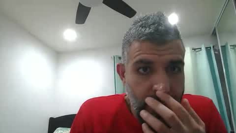 h0nest84 online show from 02-18-25, 05:53