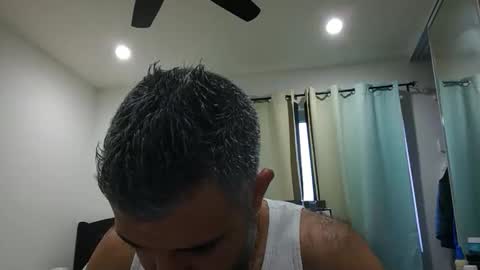 Snapshot of h0nest84 chatting on 01-05-26, 11:30 h0nest84 online show from 01-05-26, 11:30