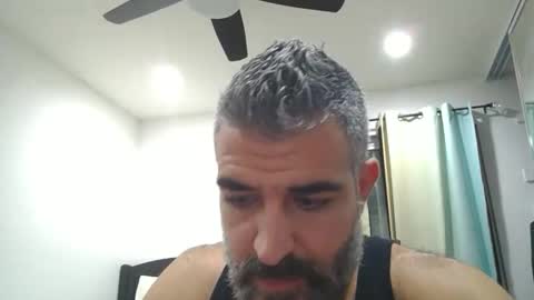 Snapshot of h0nest84 chatting on 02-04-26, 02:06 h0nest84 online show from 02-04-26, 02:06