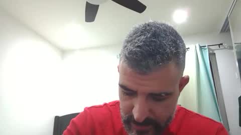 Snapshot of h0nest84 chatting on 02-16-26, 04:52 h0nest84 online show from 02-16-26, 04:52