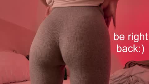 Lana online show from 01-04-25, 11:27