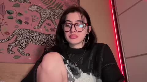 Helga online show from 04-21-26, 05:06