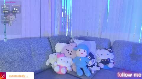 Snapshot of h3llokitty_ chatting on 04-22-26, 11:34 Hello Kitty online show from 04-22-26, 11:34
