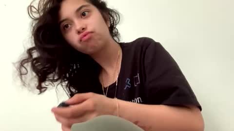 Snapshot of h3nnynlace chatting on 03-09-26, 05:39 h3nnynlace online show from 03-09-26, 05:39