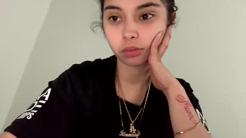 Snapshot of h3nnynlace chatting on 03-10-26, 05:51 h3nnynlace online show from 03-10-26, 05:51