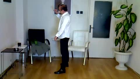 Snapshot of h_blackwood chatting on 05-06-26, 05:07 H. Blackwood online show from 05-06-26, 05:07