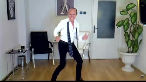 Snapshot of h_blackwood chatting on 06-01-26, 05:36 H. Blackwood online show from 06-01-26, 05:36