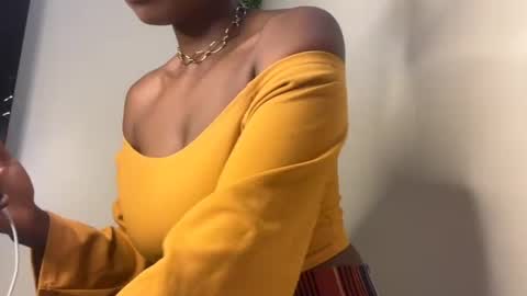 Snapshot of h_o_t_goddess chatting on 06-29-26, 04:30 h_o_t_goddess online show from 06-29-26, 04:30