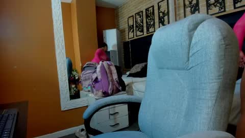 hadelyn_lee online show from 04-02-26, 03:37