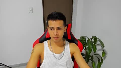 Snapshot of hades_horny_ chatting on 04-06-26, 12:52 hades_horny_ online show from 04-06-26, 12:52