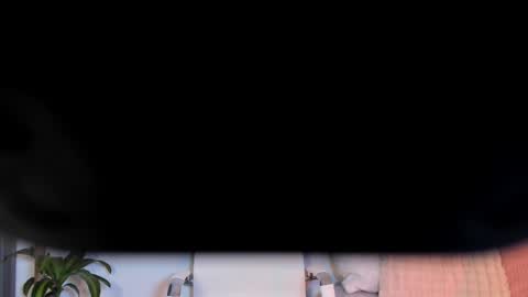 Hailey online show from 03-03-25, 04:14