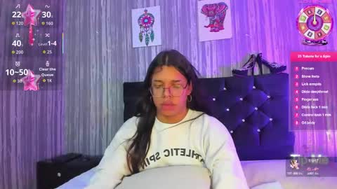 Snapshot of hailey_johnsonn chatting on 09-26-25, 12:09 hailey_johnsonn online show from 09-26-25, 12:09