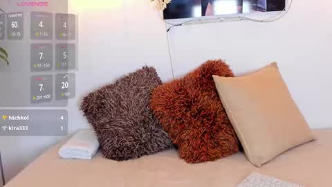 Hailey Thompson online show from 11-08-25, 10:52