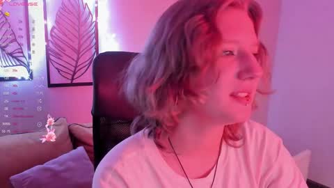 Hailey online show from 11-24-25, 09:09