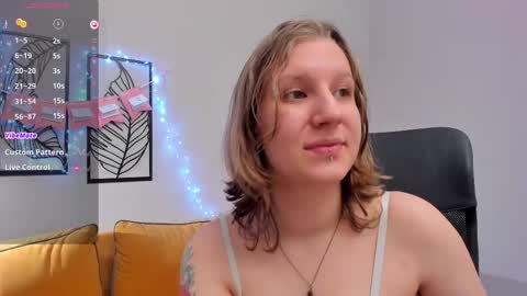 Hailey online show from 01-05-26, 05:27