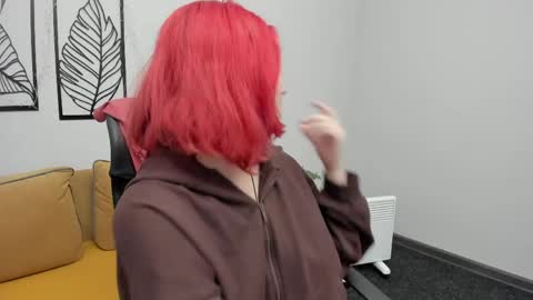 Hailey online show from 03-30-26, 12:06