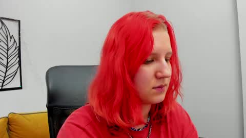 Snapshot of haileyfoxy chatting on 04-24-26, 11:56 Hailey online show from 04-24-26, 11:56