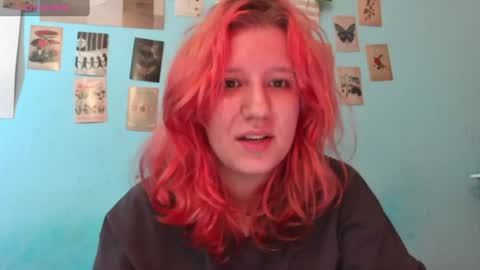 Hailey online show from 07-12-26, 01:13