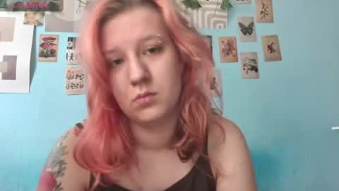 Hailey online show from 07-27-26, 02:51