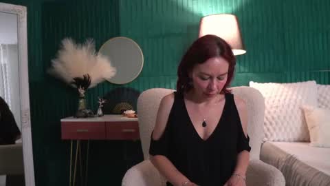 Snapshot of haileymoon85 chatting on 07-22-26, 03:31 Hailey online show from 07-22-26, 03:31