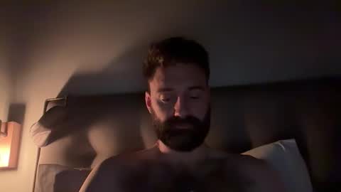 Snapshot of hairy_andhung chatting on 03-19-26, 12:58 hairy_andhung online show from 03-19-26, 12:58