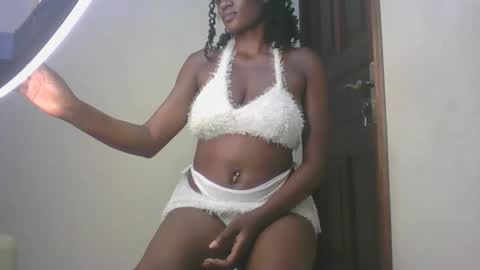 Snapshot of hairy_pussy702282 chatting on 06-11-26, 02:53 hairy_pussy702282 online show from 06-11-26, 02:53