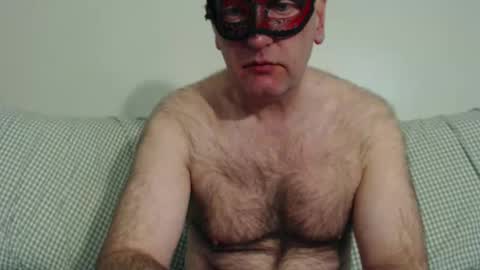 Snapshot of hairyape1 chatting on 01-06-26, 06:55 Hairy male online show from 01-06-26, 06:55