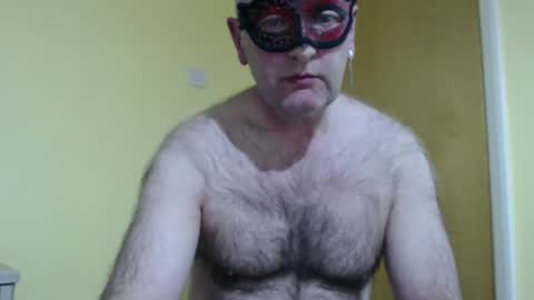 Snapshot of hairyape1 chatting on 01-17-26, 10:42 Hairy male online show from 01-17-26, 10:42