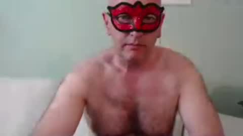 Snapshot of hairyape1 chatting on 07-24-26, 04:27 Hairy male online show from 07-24-26, 04:27