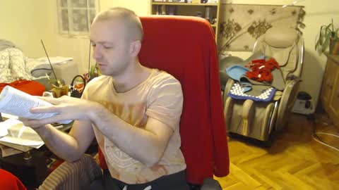 Snapshot of hairyass25yo chatting on 12-08-24, 05:29 Puppy3 StockyDaddiesmusclebearsbeefybigmans online show from 12-08-24, 05:29