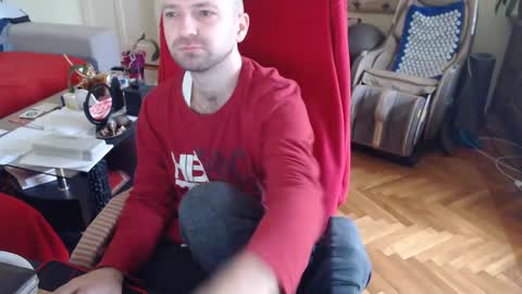 Snapshot of hairyass25yo chatting on 12-13-24, 09:57 Puppy3 StockyDaddiesmusclebearsbeefybigmans online show from 12-13-24, 09:57