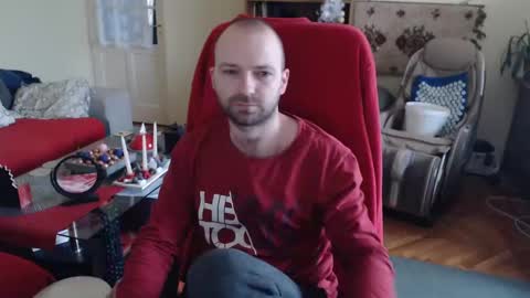 Snapshot of hairyass25yo chatting on 12-20-24, 11:00 Puppy3 StockyDaddiesmusclebearsbeefybigmans online show from 12-20-24, 11:00