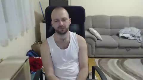 Snapshot of hairyass25yo chatting on 01-17-25, 06:12 Puppy3 StockyDaddiesmusclebearsbeefybigmans online show from 01-17-25, 06:12