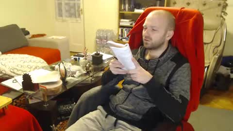 Snapshot of hairyass25yo chatting on 02-14-25, 02:54 Puppy3 StockyDaddiesmusclebearsbeefybigmans online show from 02-14-25, 02:54