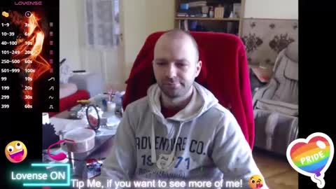 Snapshot of hairyass25yo chatting on 02-22-25, 08:40 Puppy3 StockyDaddiesmusclebearsbeefybigmans online show from 02-22-25, 08:40