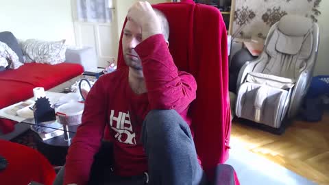 Snapshot of hairyass25yo chatting on 02-25-25, 10:15 Puppy3 StockyDaddiesmusclebearsbeefybigmans online show from 02-25-25, 10:15