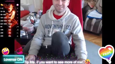 Snapshot of hairyass25yo chatting on 03-01-25, 12:01 Puppy3 StockyDaddiesmusclebearsbeefybigmans online show from 03-01-25, 12:01