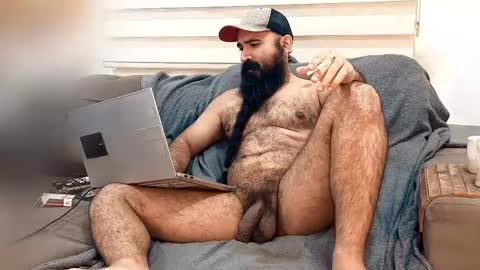 Hairy Beard Smoker online show from 05-30-26, 01:25