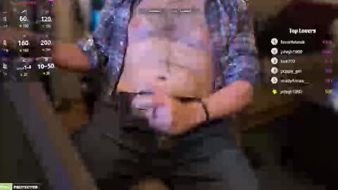 Snapshot of hairybelly818 chatting on 03-26-26, 07:36 Hairy Belly online show from 03-26-26, 07:36