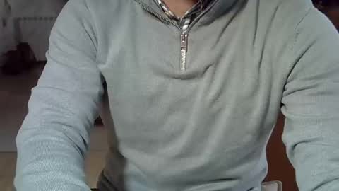 Snapshot of hairydaduncut chatting on 01-09-26, 01:14 hairydaduncut online show from 01-09-26, 01:14