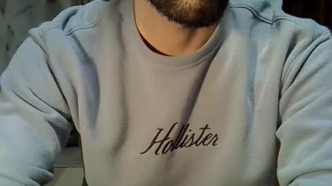 Snapshot of hairydaduncut chatting on 02-16-26, 01:18 hairydaduncut online show from 02-16-26, 01:18