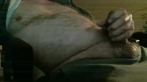 Snapshot of hairydude962 chatting on 01-21-25, 04:43 hairydude962 online show from 01-21-25, 04:43