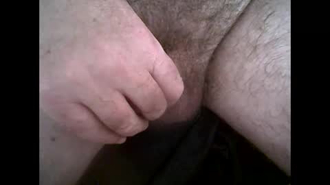 Snapshot of hairyman007 chatting on 10-28-25, 10:19 hairyman007 online show from 10-28-25, 10:19