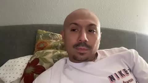 Snapshot of hairyman30000 chatting on 10-25-25, 11:21 hairyman30000 online show from 10-25-25, 11:21