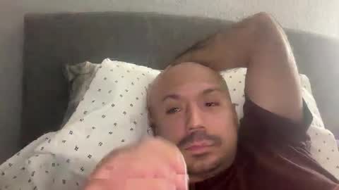 Snapshot of hairyman30000 chatting on 11-20-25, 02:56 hairyman30000 online show from 11-20-25, 02:56