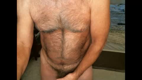 Hairy pecs online show from 02-05-25, 09:46