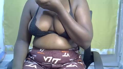 Snapshot of hairypussybigassy001 chatting on 11-17-25, 07:47 hairypussybigassy001 online show from 11-17-25, 07:47